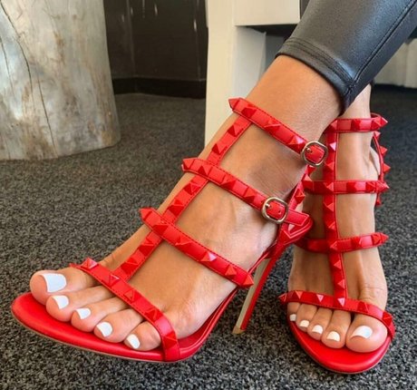 Francesca feet nudes actress image