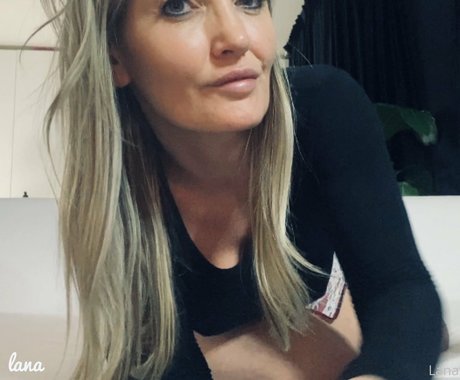 anallxx nude actress pics