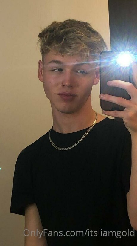 itsliamgold star pretty pic