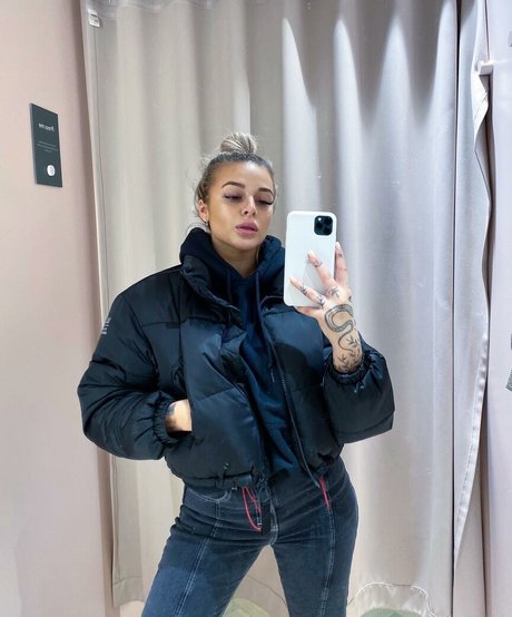 Andelika pornstar galleries