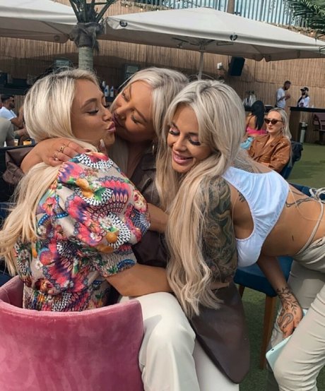 Andelika hd model picture