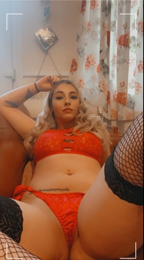 Poppy alex beautiful star archive