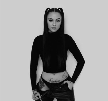 Lili Laskai model hd galleries