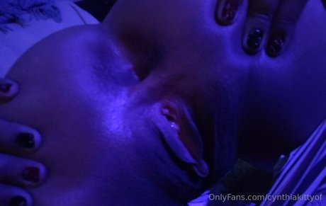 cynthiakittyof nude model pics