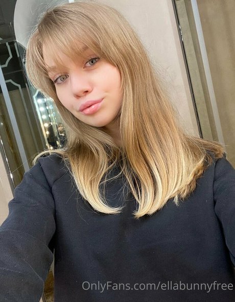 thebunnygirlxxx star sexy pics