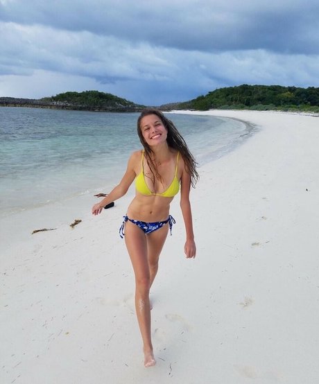 Michelle Ellyse Schlaman pornstar nudes pics