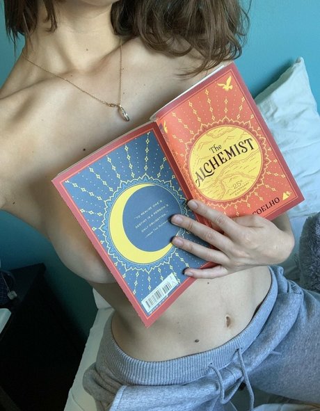 Michelle Ellyse Schlaman art model image