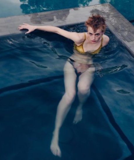 Esther McGregor star nude photos