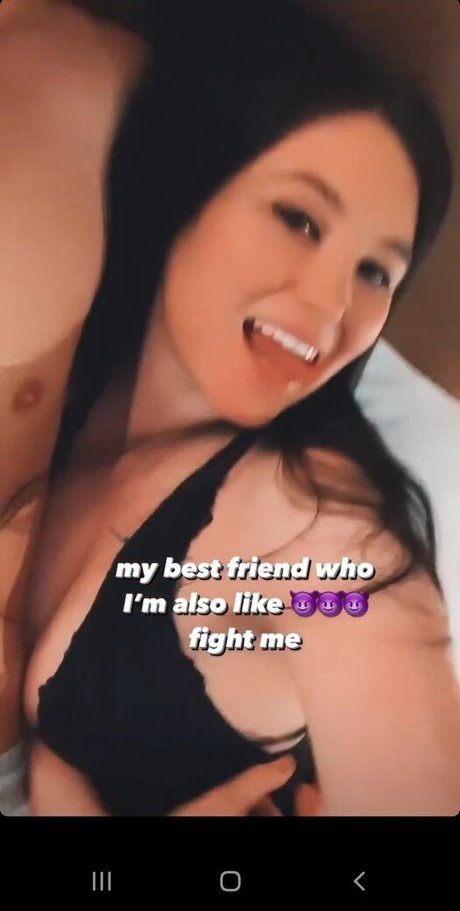 Selena USAF Babe pornstar adult pic