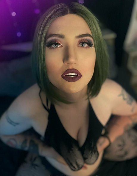 fartslave420 naked model pics