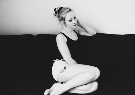 Sandra Gentvainyte hd star galleries