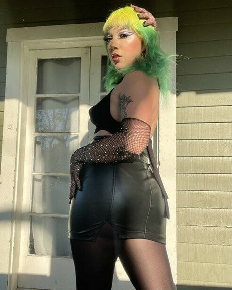 Aquaaamami hd model pic