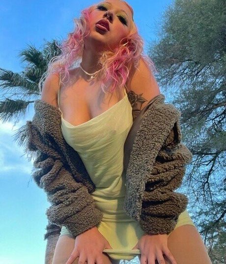 Aquaaamami hot actress pic