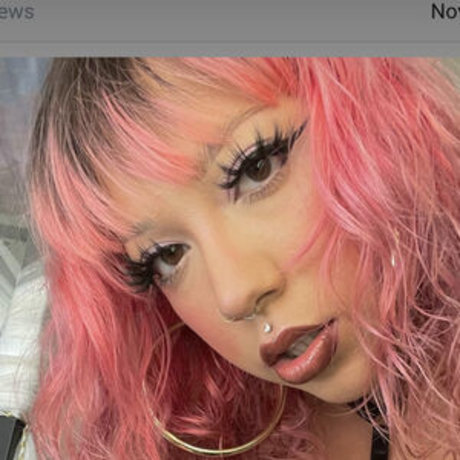 Aquaaamami pornographic model picture