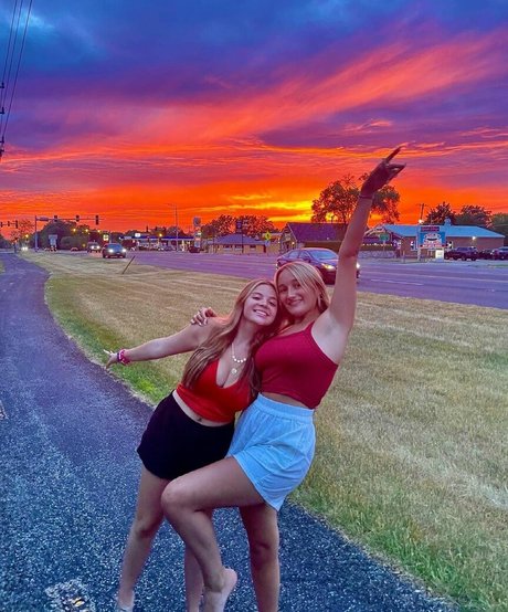 Kaylee S model art pictures