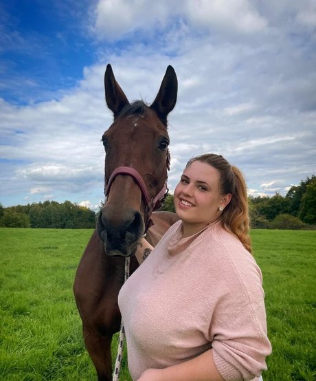 Babu Vale sexy star images