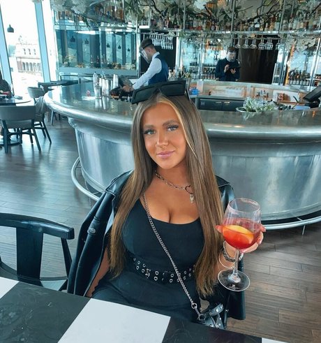 Beth G nice actress picture