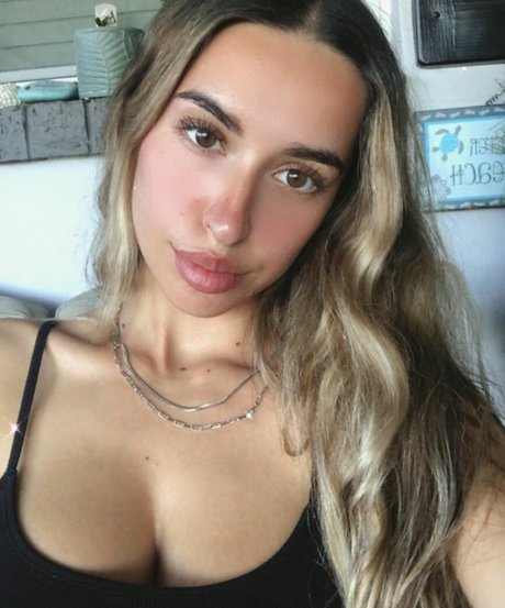 Jasmin G nude pornstar img