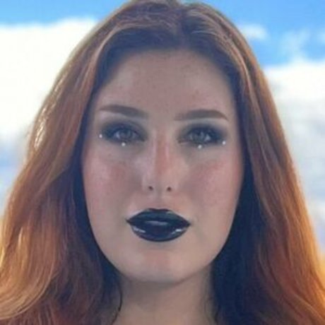 Moxymary art pornstar picture