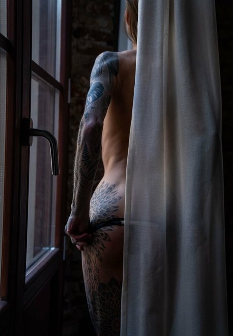 shemale dominatrix onlyfans pornographic images