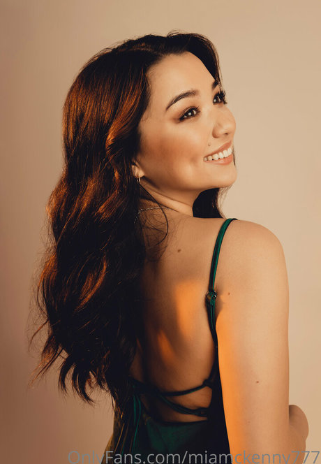 miamckenny777 nice model images