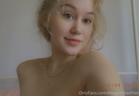 bbygurlmaxfree model nude picture