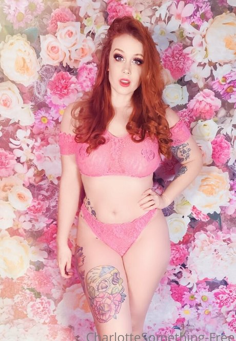 charlottesomethingfree hot model picture