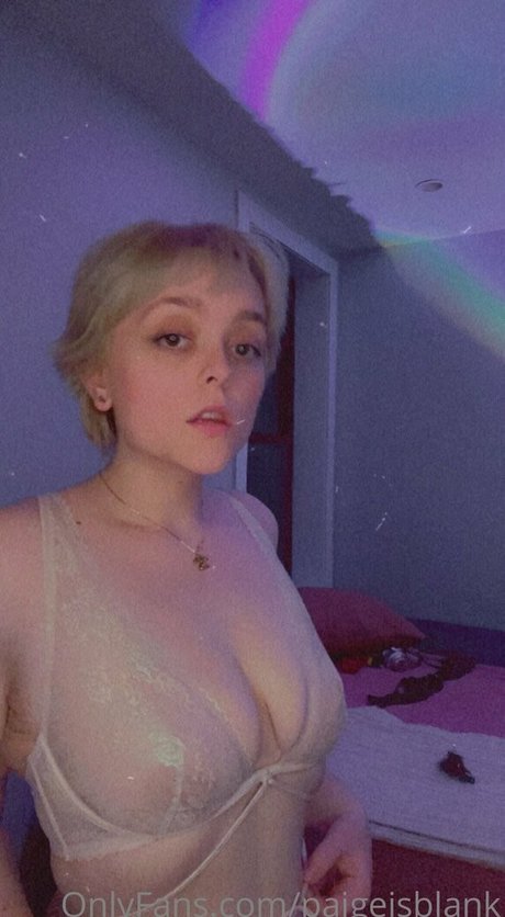 paigeisblank pornstar nude photos