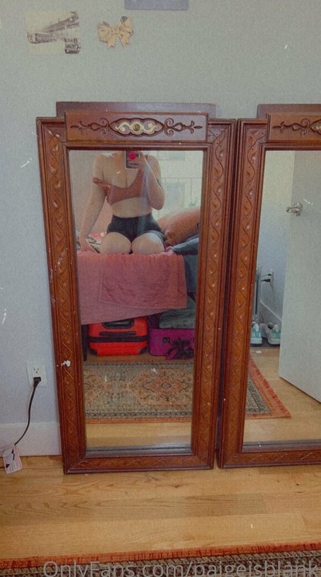 paigeisblank pornstar free photo