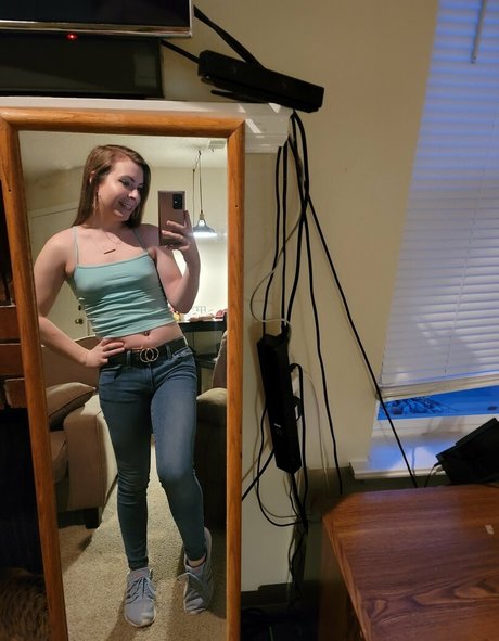 bodybuilder nude onlyfans erotic image