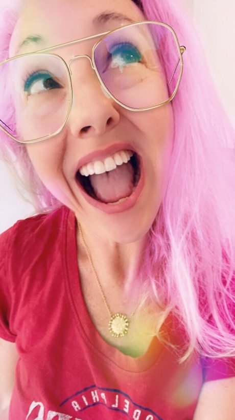 drlovejoy high quality actress images