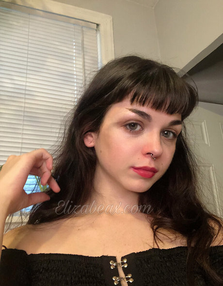 elizabeafree nudes model pics