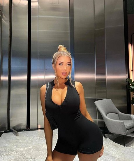 Eve Gale star pornographic archive