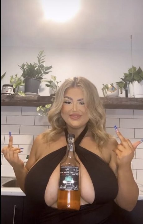 cuckquean onlyfans beautiful xxx gallery