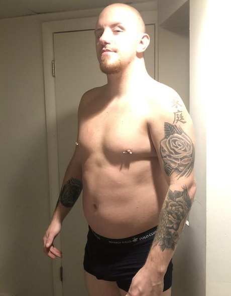 ranting riley pornstar nude galleries