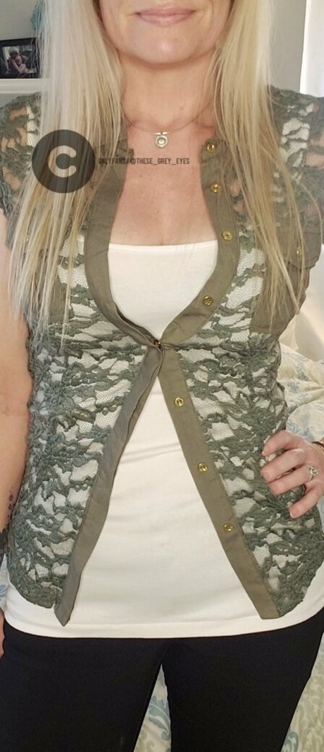 18 free onlyfans hot naked photos