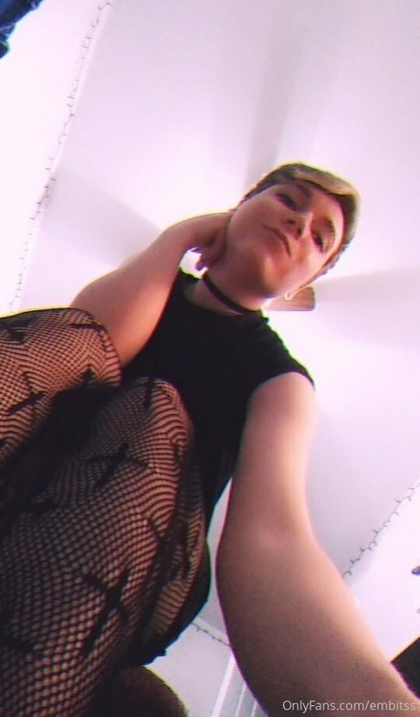 embitss hot star gallery