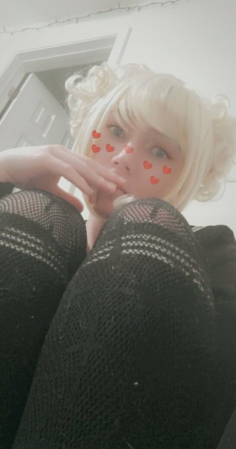 embitss model naked gallery