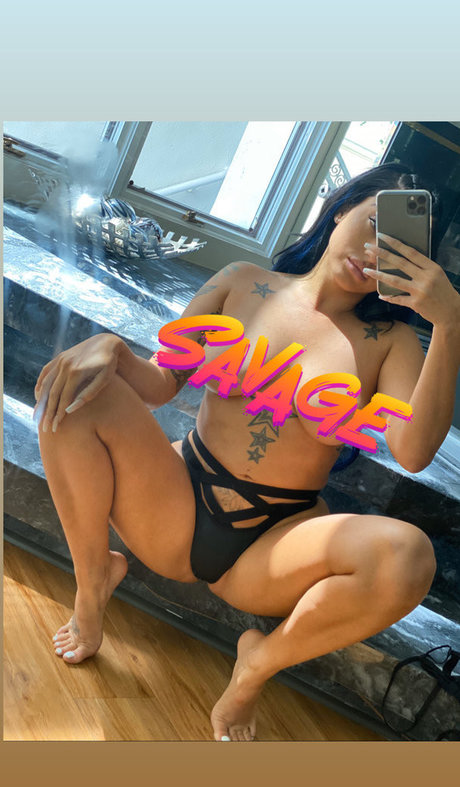 Subzerovixen Profile pic