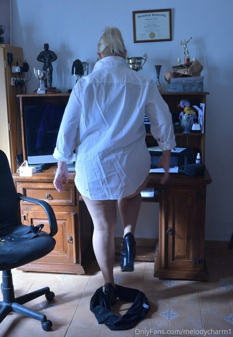 melodycharm1 model sex img