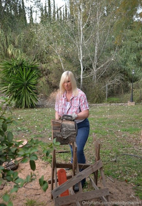 melodycharm1 pretty model archive