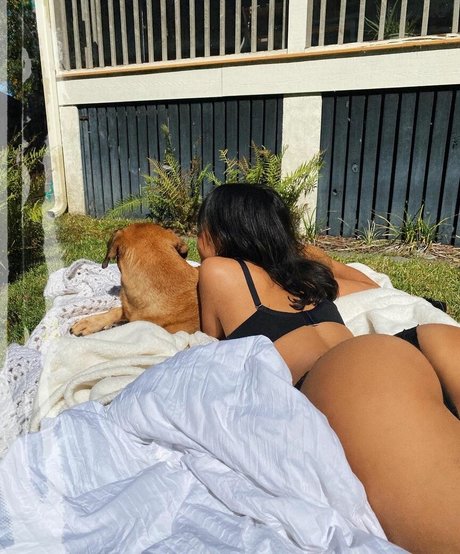 totallylizey naked actress pic