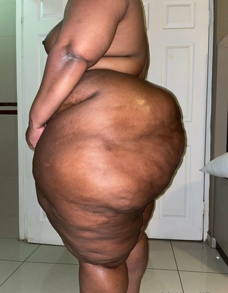 Kandi Pear star hd galleries