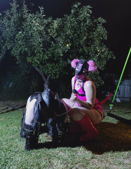 lexipuppy nice actress pictures