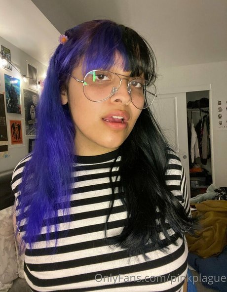 Pinkplague high quality pornstar pictures