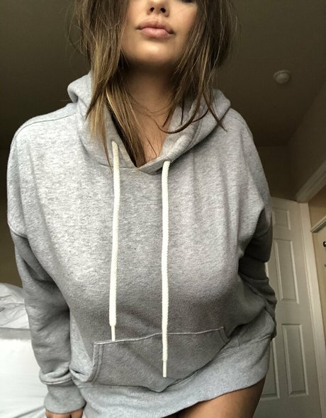 brunettegurl hd model pictures