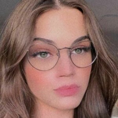 Xenia Harsen porn star images