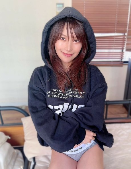 Asian Beauties beautiful star picture