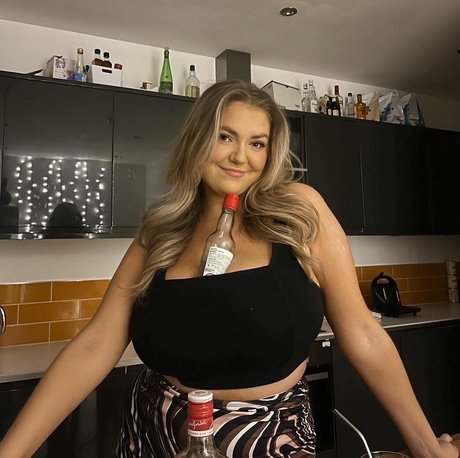 Katherine H nudes pornstar pics