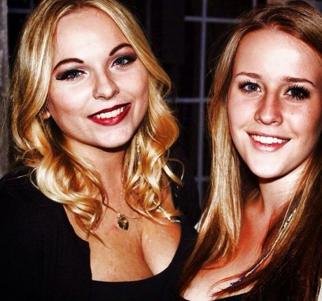 Maton Twins model hot img